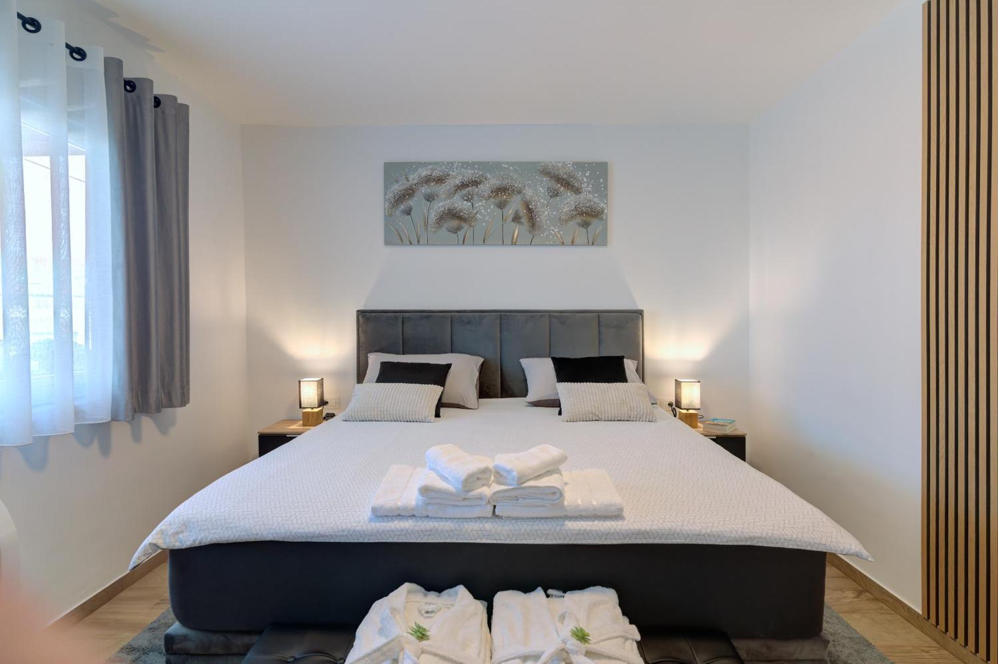 סנג' Apartman Mia מראה חיצוני תמונה